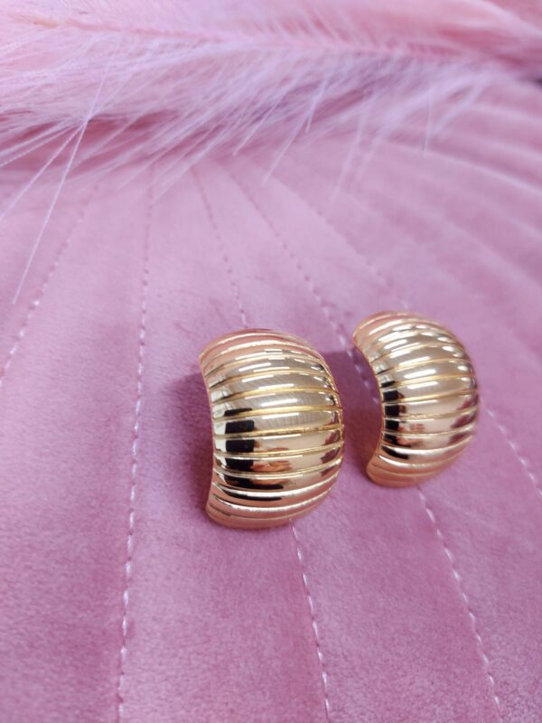 Orecchini Conchiglia - Oro - immagine 2