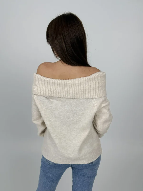 Maglioncino Off Shoulders - immagine 2