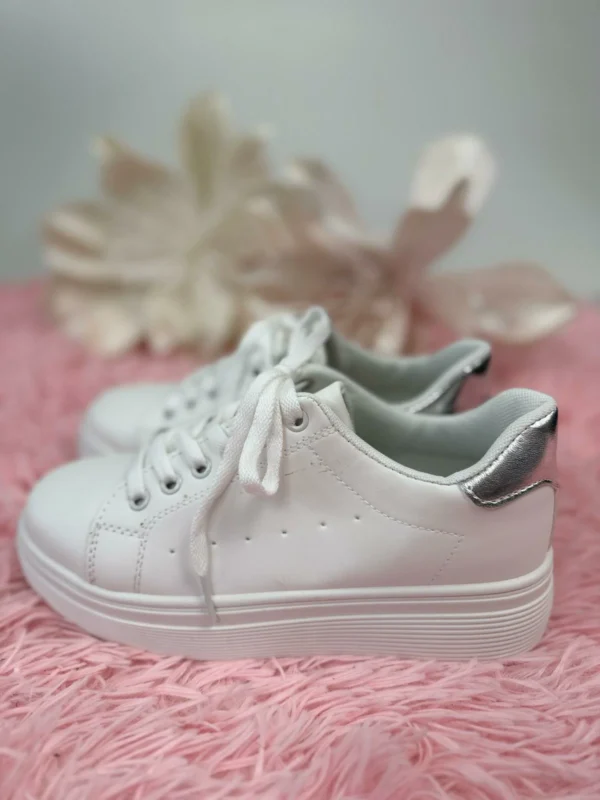 Sneakers Skye