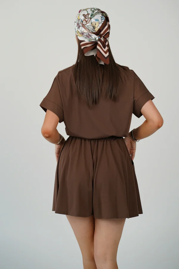 Completo T-Shirt + Shorts con Bandana - immagine 4