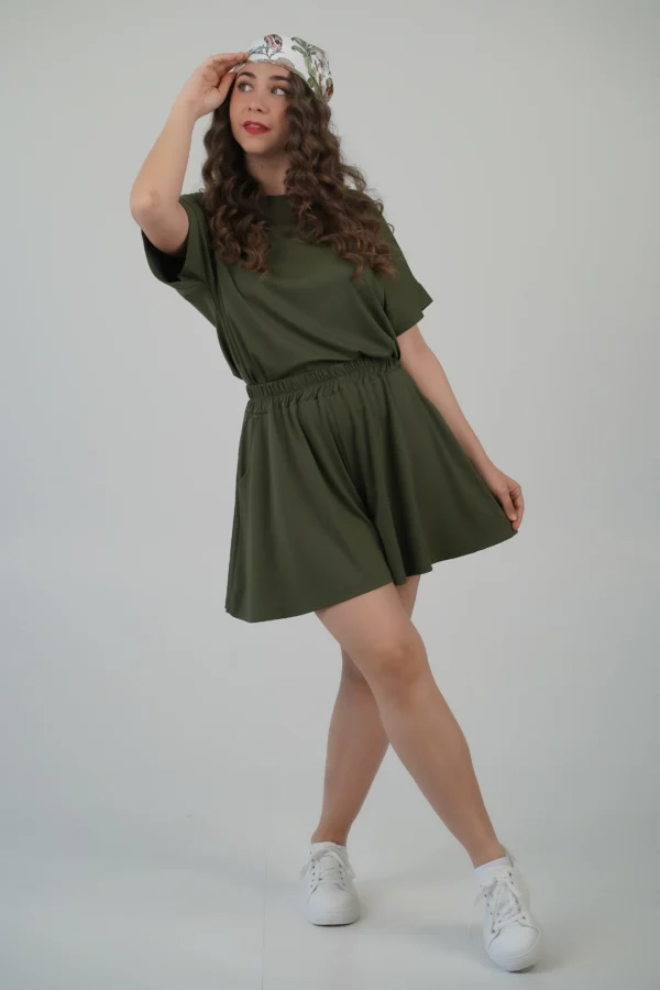 Completo T-Shirt + Shorts con Bandana - immagine 17