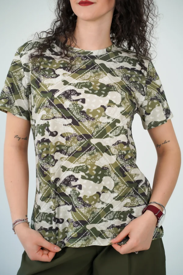 T-Shirt Karine - immagine 15