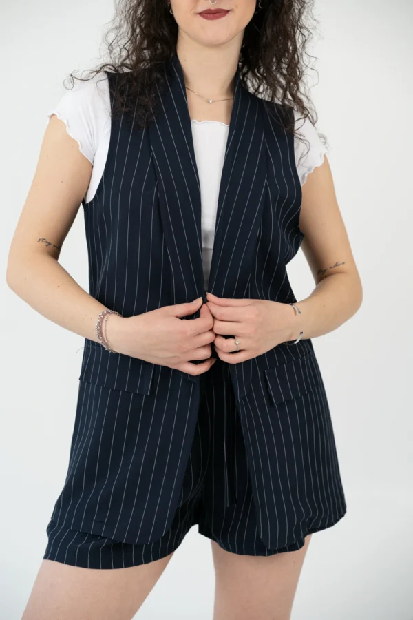 Completo Gilet + Shorts Gessato - immagine 5