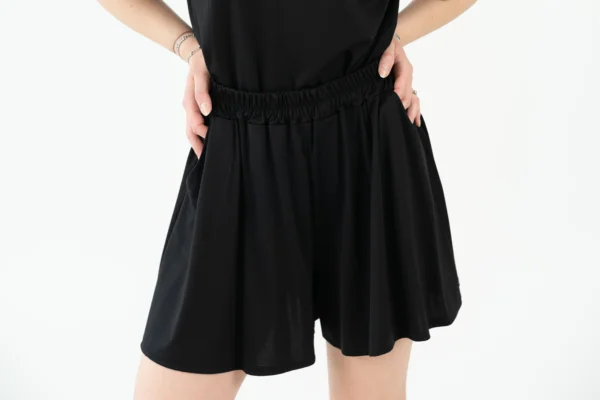 Completo T-Shirt + Shorts con Bandana - immagine 15