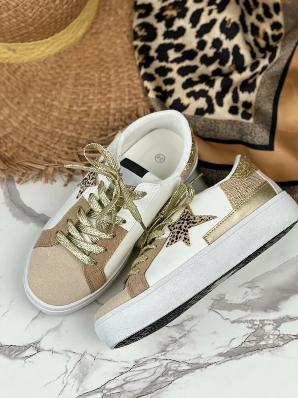 Sneakers Goldy Leo 🐱