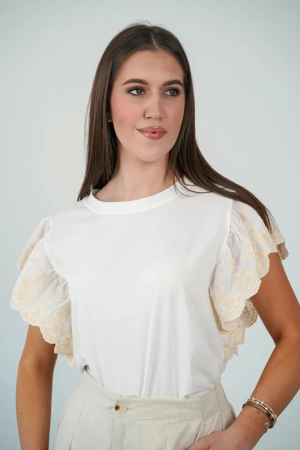 T-Shirt Manichetta Ricamata