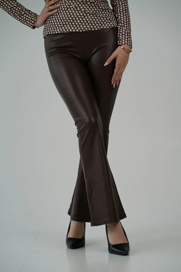 Pantalone Ecopelle a Zampa - immagine 8
