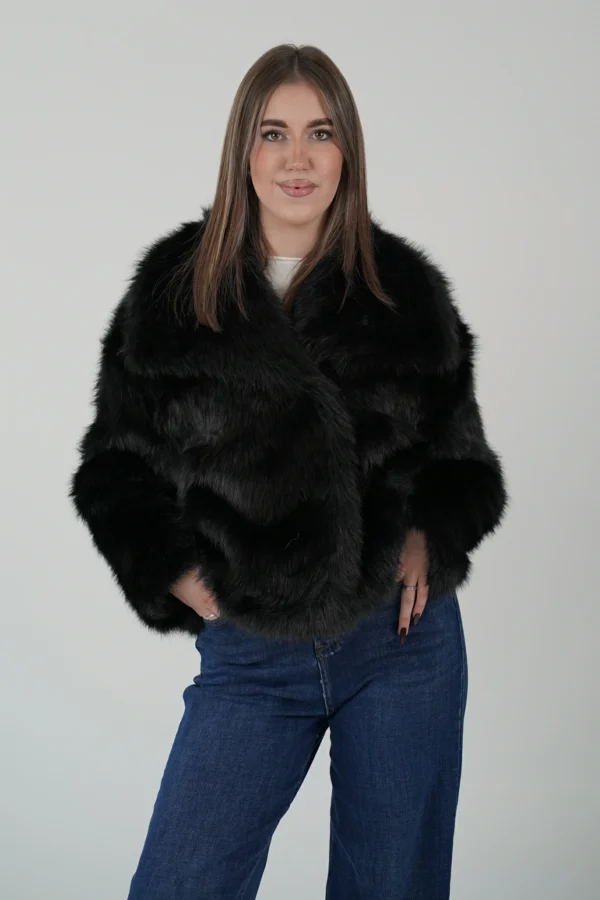 Pelliccia con Collo Ampio - Nero