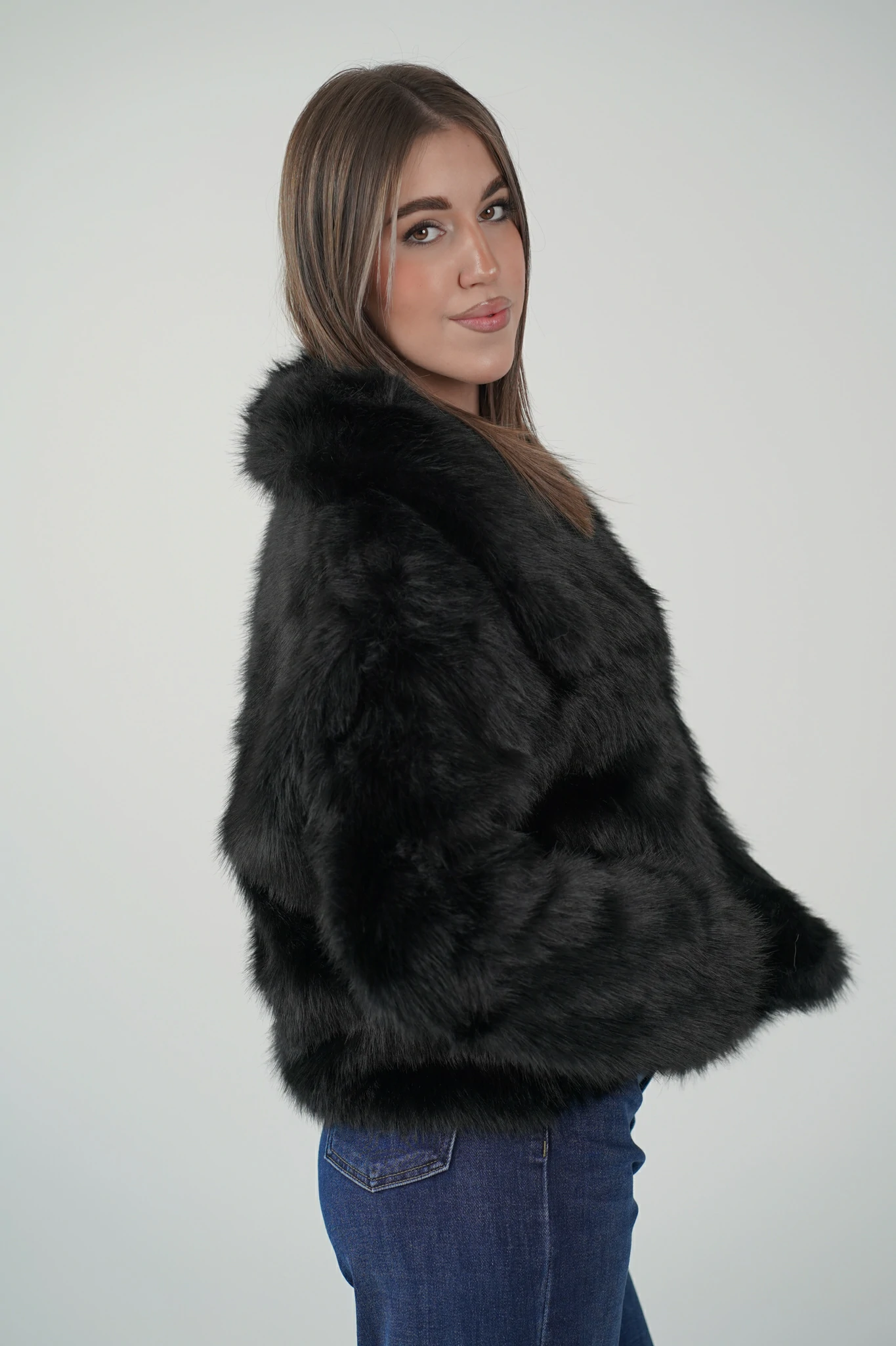 Pelliccia con Collo Ampio - immagine 18