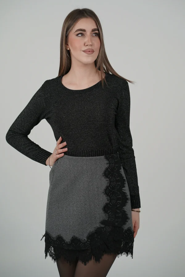 Gonnellina Spina di Pesce con Pizzo