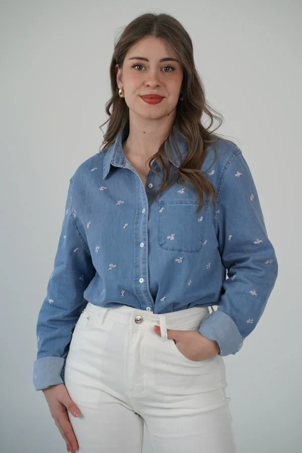 Camicia in Jeans con Fiorellini Ricamati