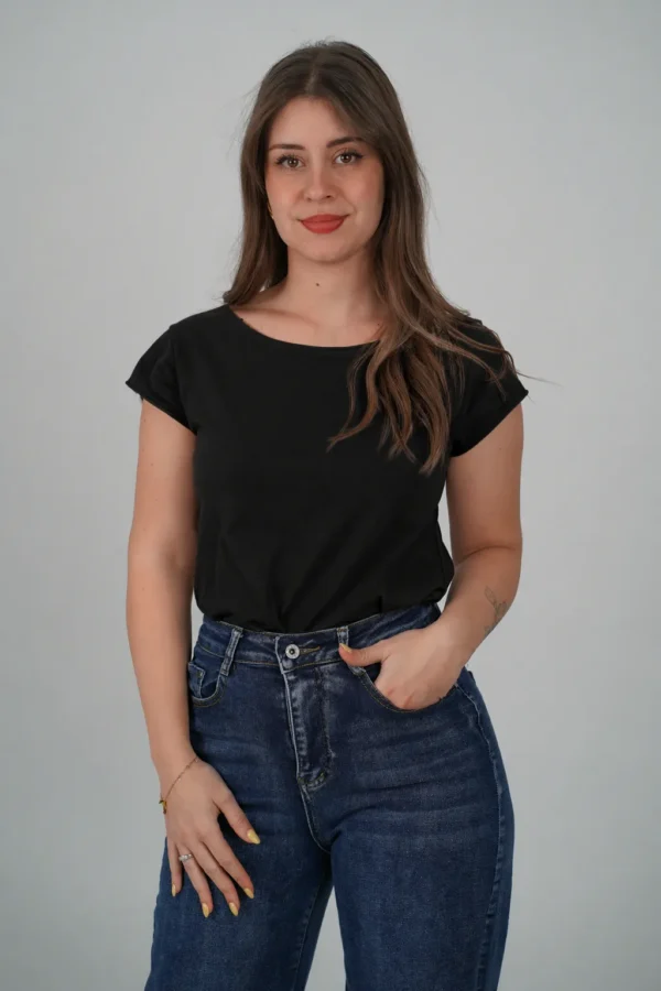 T-Shirt Basica Taglio Vivo