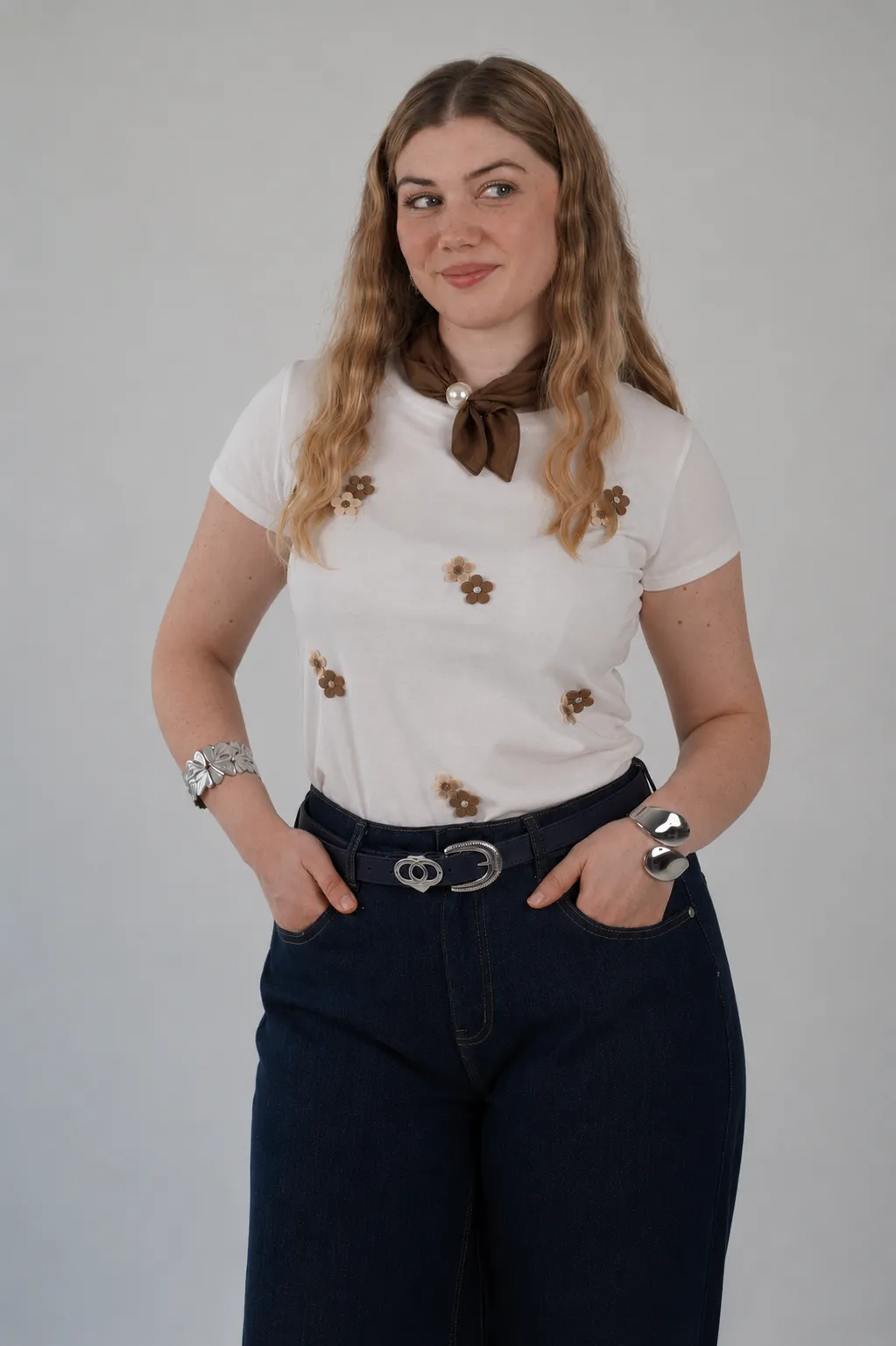 T-Shirt Margherita🌼 - immagine 7