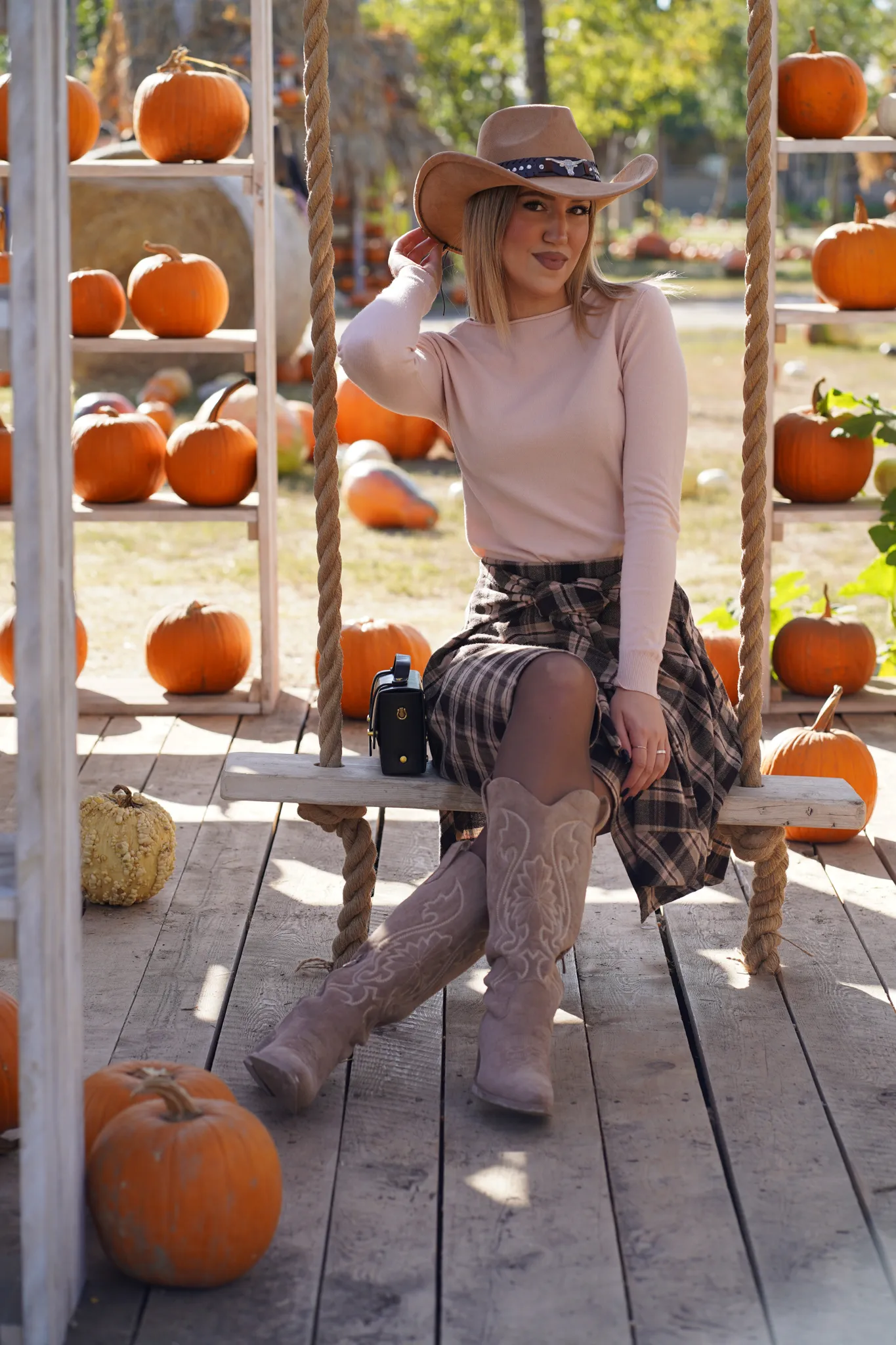 Gonnellina Chester - immagine 10